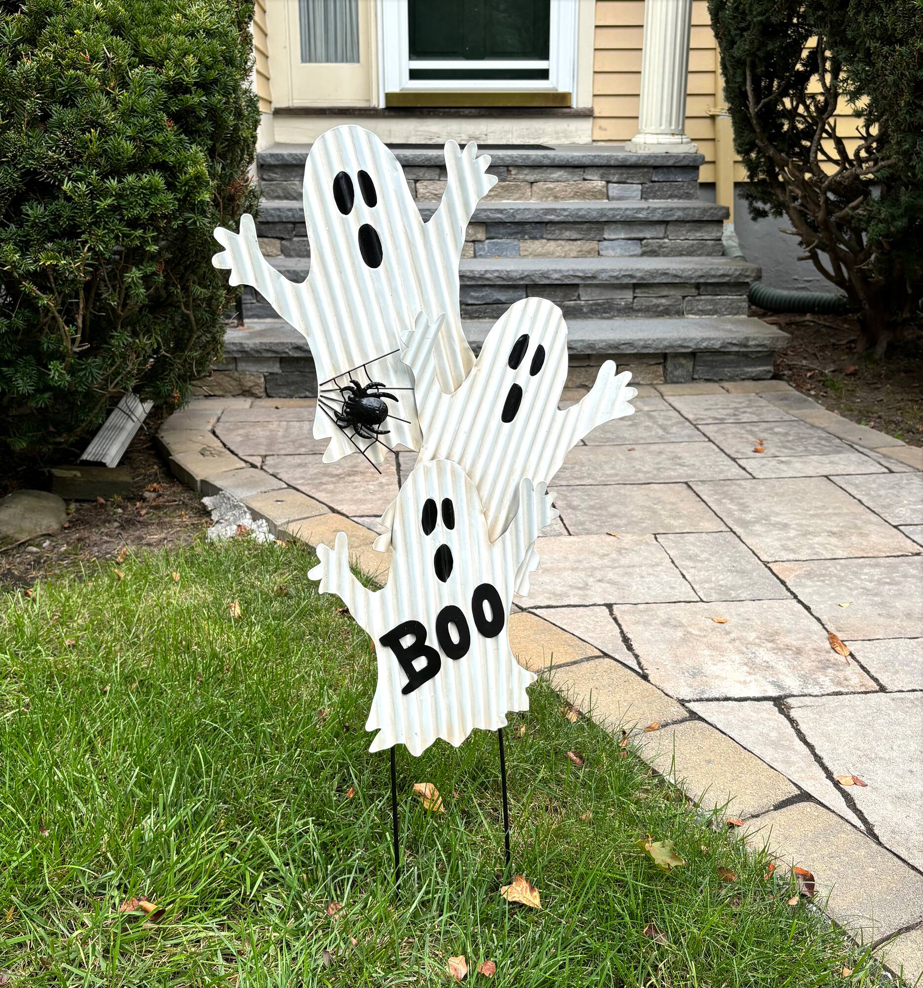 36" Metal Ghost Stake